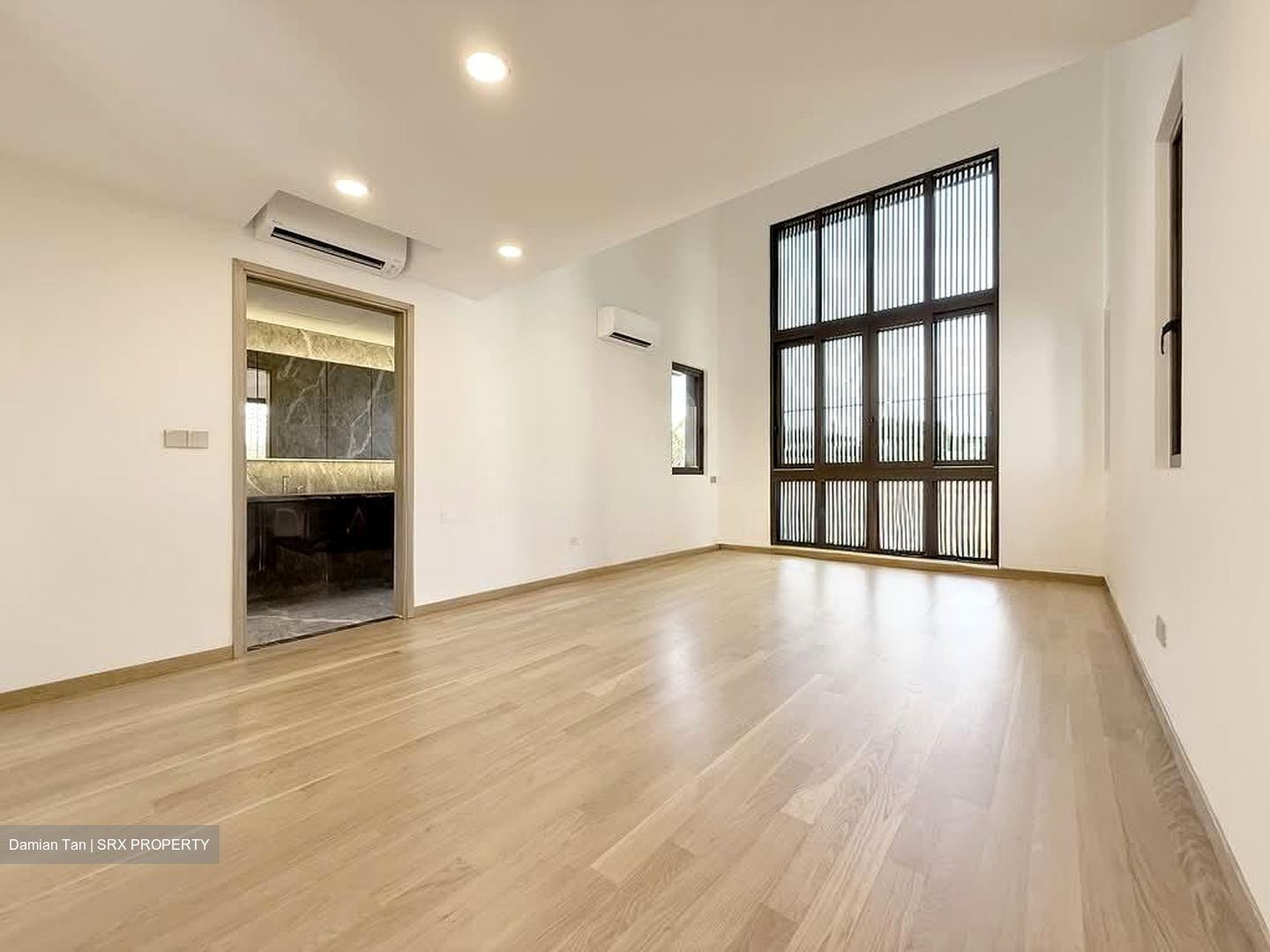 Fernhill Road (D10), Semi-Detached #578860761